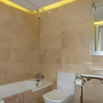 El Salon, Bluewater